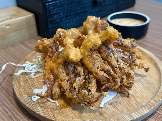 唐揚魷魚鬚
