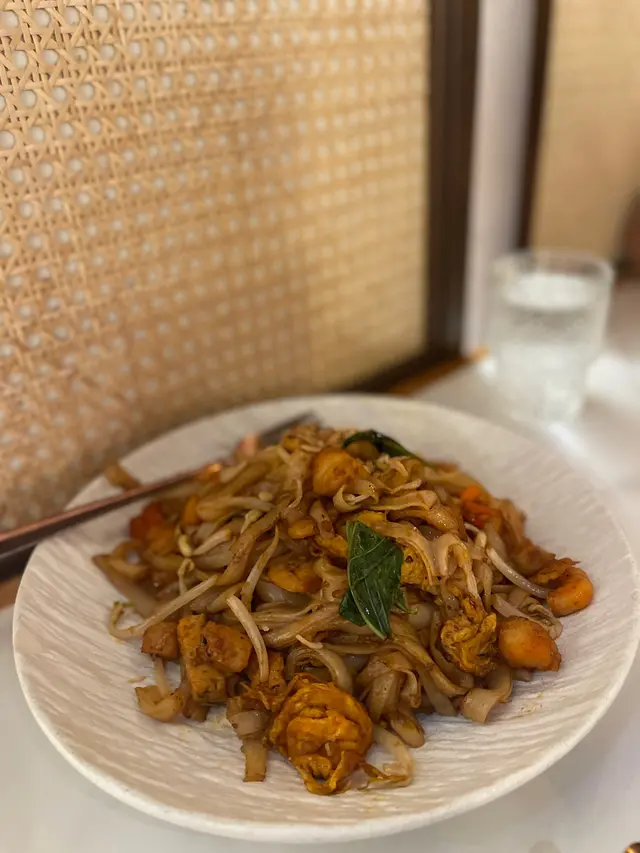 蝦膏海鮮炒河粉