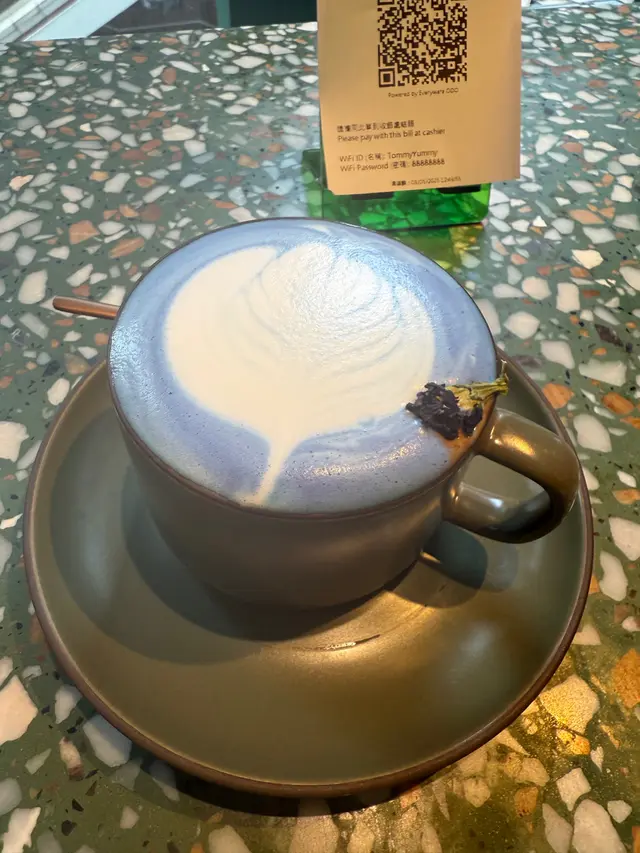 碟豆花鮮奶咖啡