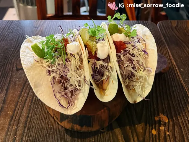 烤牛肉墨西哥卷