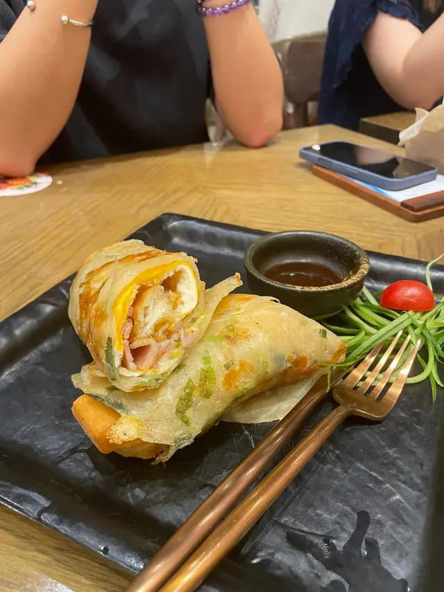 培根油條香蔥蛋餅