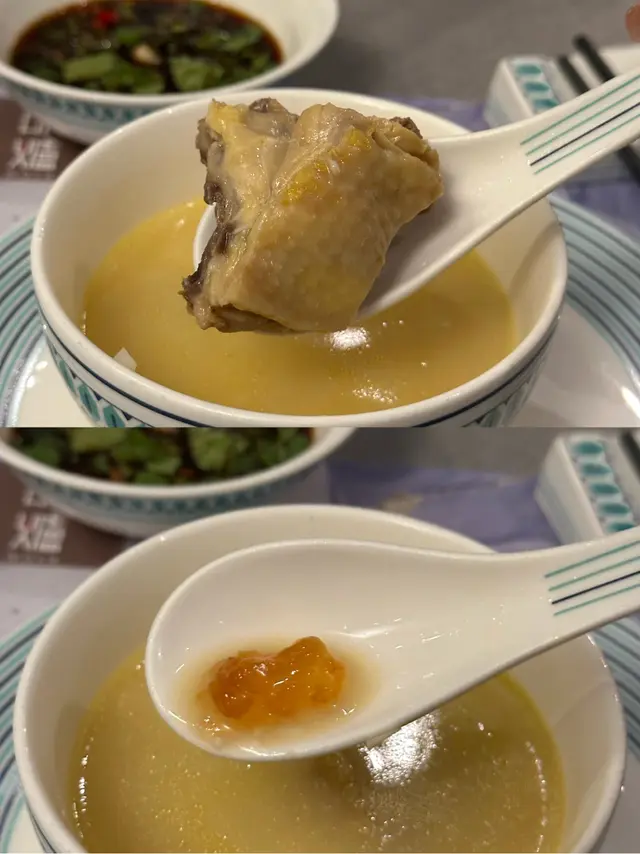 招牌鮮椰青雞鍋