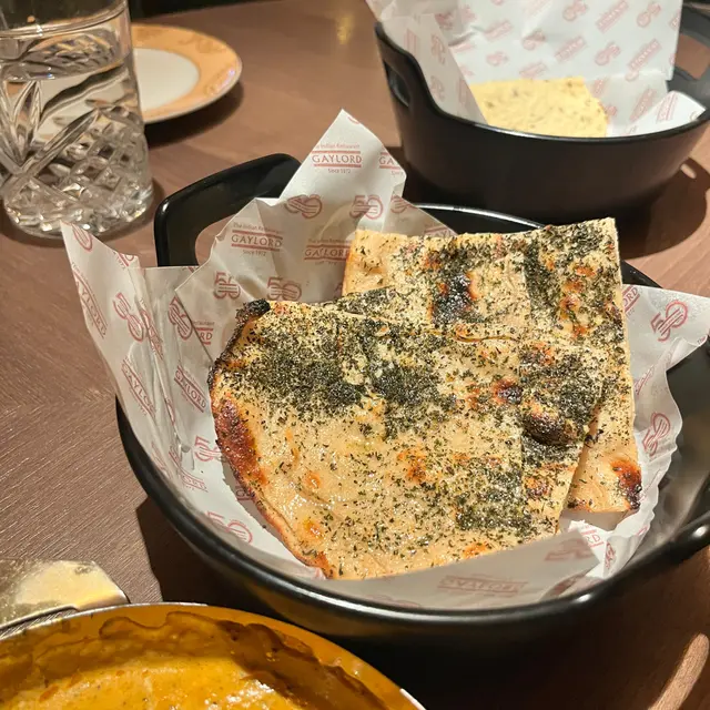  Pudina Paratha 薄荷千層麥餅 