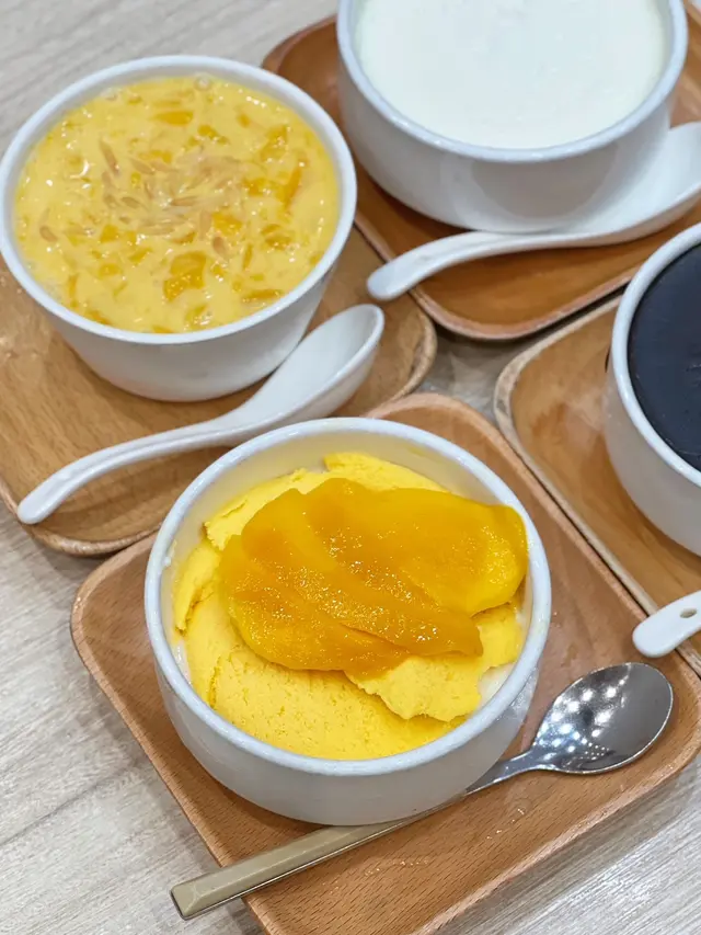 芒果奶昔雙皮奶