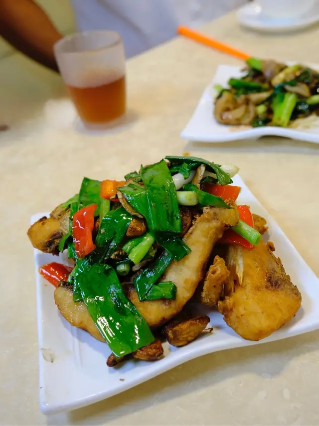 招牌炒魚腩