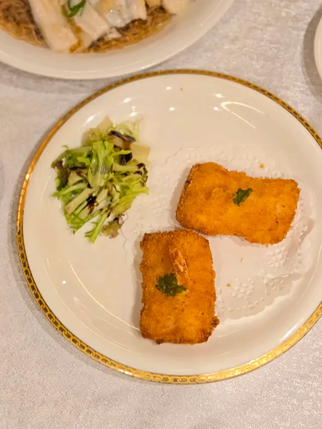 脆焗鮮鳳尾蝦多士