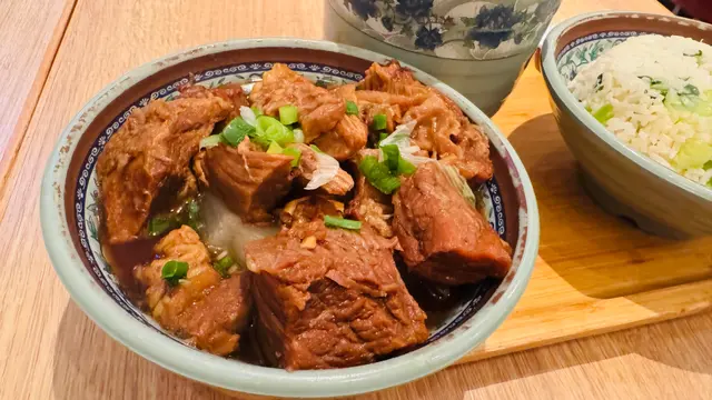 柱侯牛腩