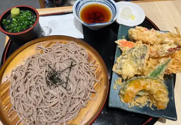 樱海老冻荞麦面
