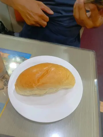 鸡尾猪仔包
