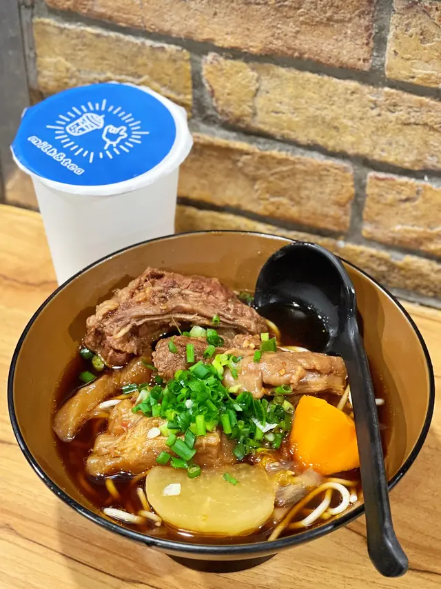 紅燒牛肉麵