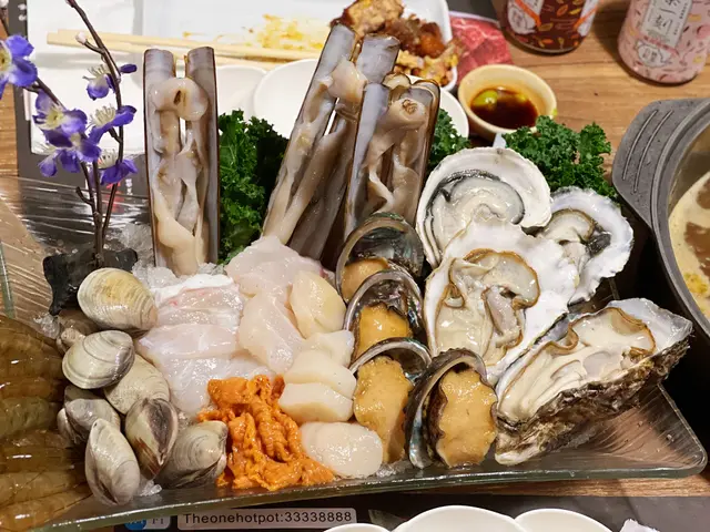 鮑魚海鮮船