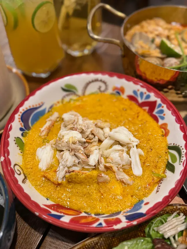 蛋炒咖哩蟹肉飯