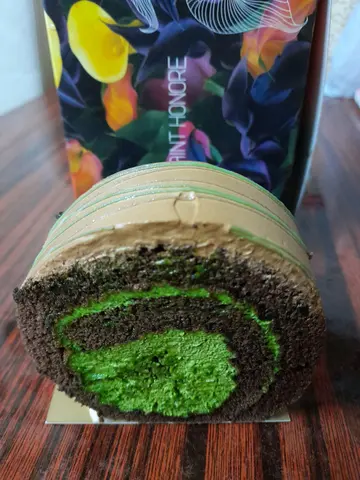开心果朱古力卷蛋