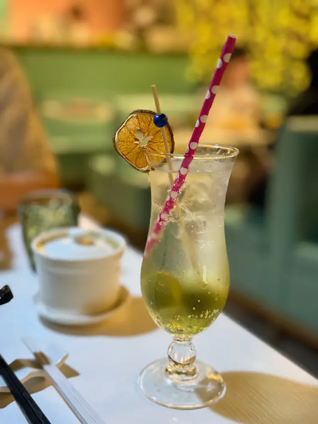 青梅子氣泡特飲