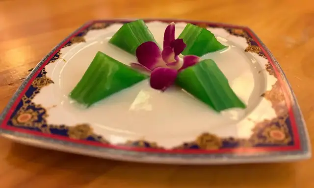 招牌椰汁千層糕