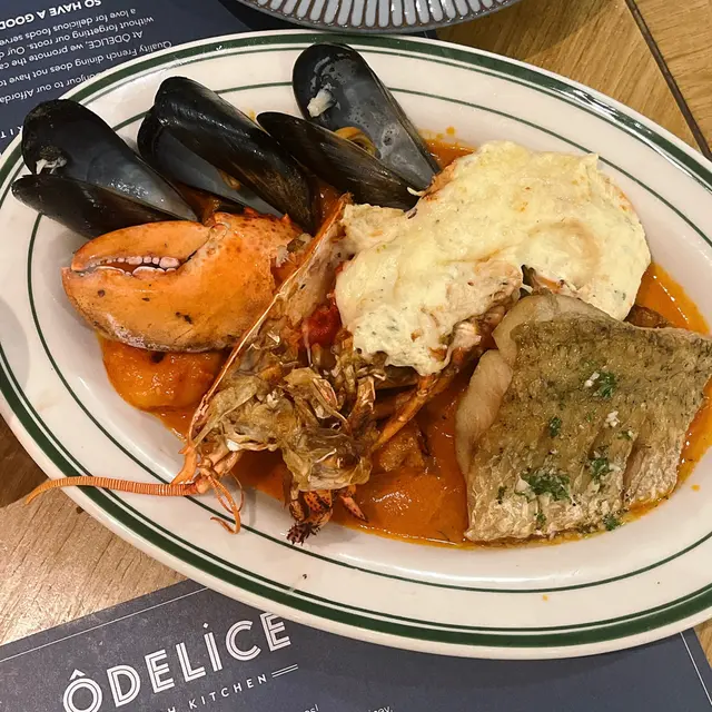 龍蝦馬賽魚鍋 Lobster Bouillabaisse