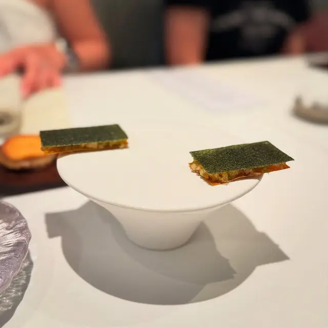 志趣三小碟 - 剁椒醉牡丹。