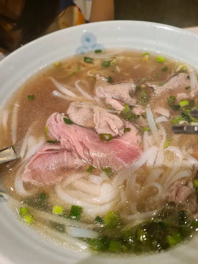 街頭生牛肉湯粉