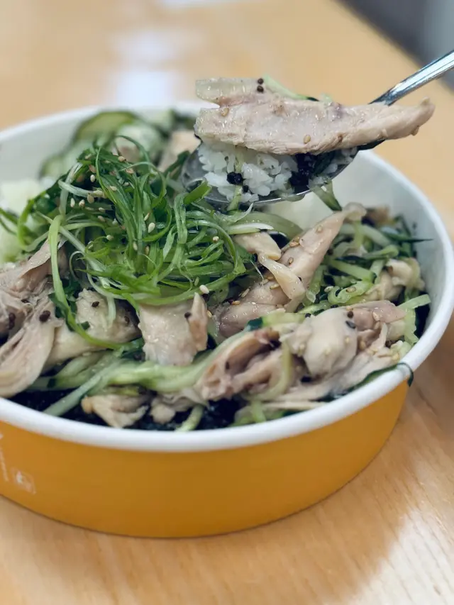 香蔥紫菜手撕雞飯