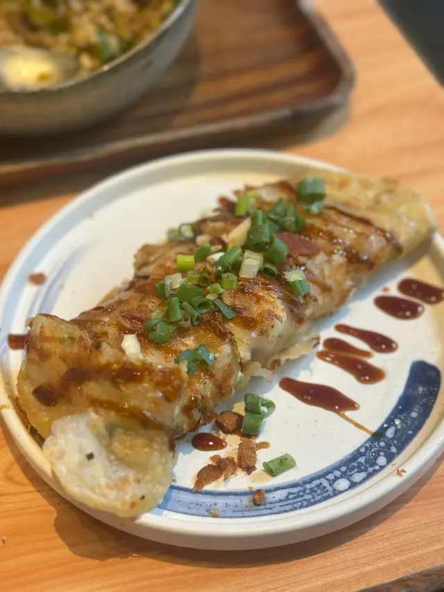 肉鬆起司蛋餅