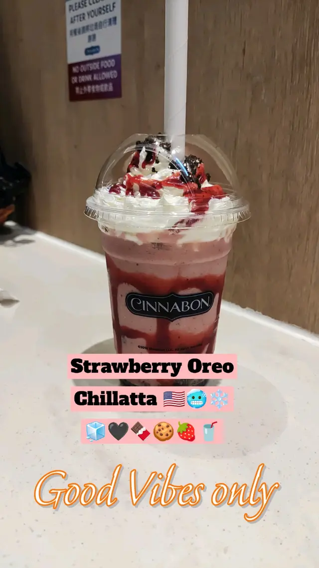 Strawberry Oreo Chillatta 🇺🇲🥶❄️🧊🖤🍫🍪🍓🥤