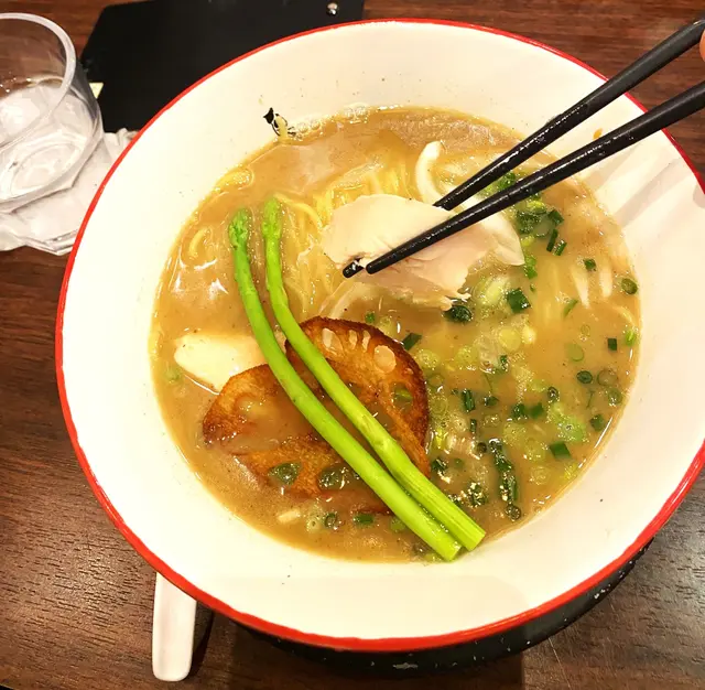 魚介白湯拉麵
