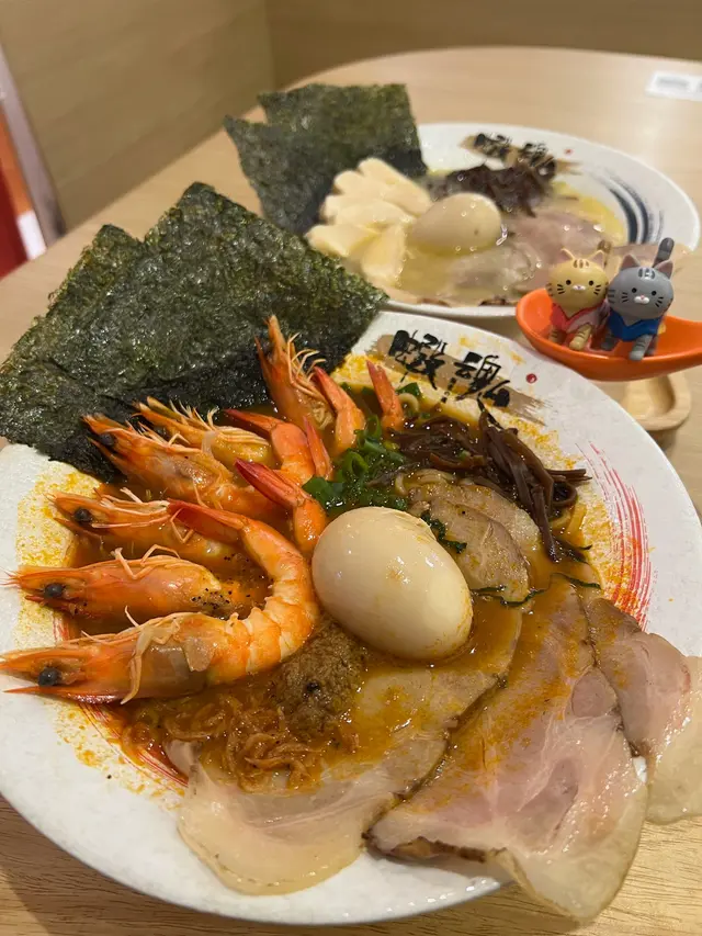 特盛·蝦紅湯拉麵🦐
