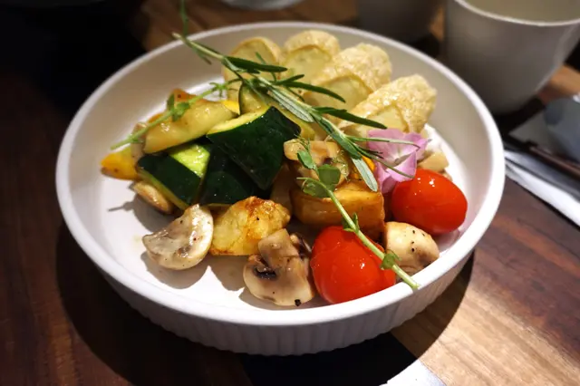 香草素雞•烤野菜•山藥慕絲