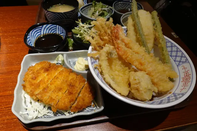 特盛海鮮天丼