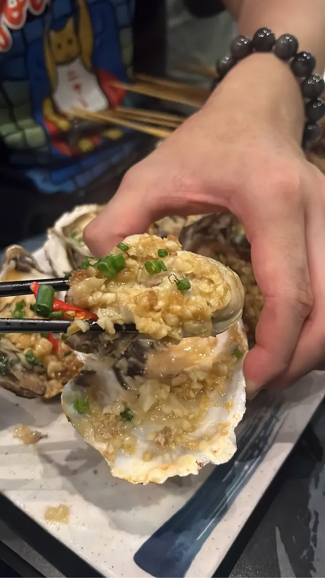 XXL蒜蓉燒生蠔6隻🦪