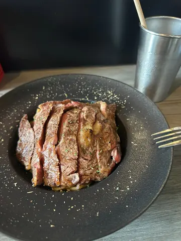 牛扒意大利粉  （燒汁）