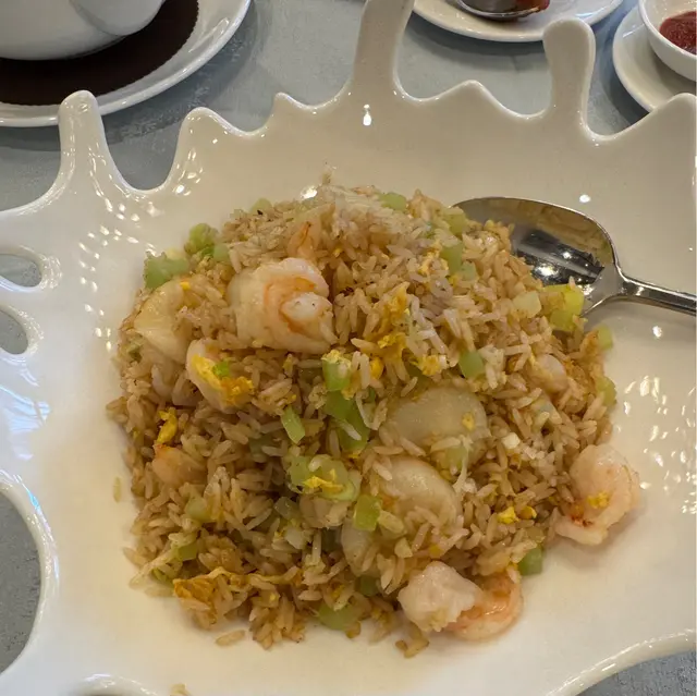 蝦醬味不會太濃而飯粒乾而有口感