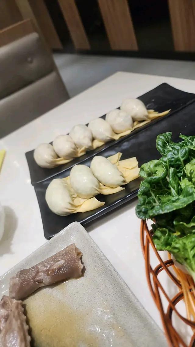 水餃皇，韮菜餃