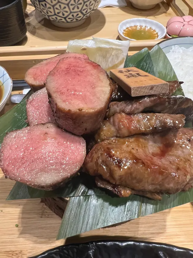 厚切牛舌套餐