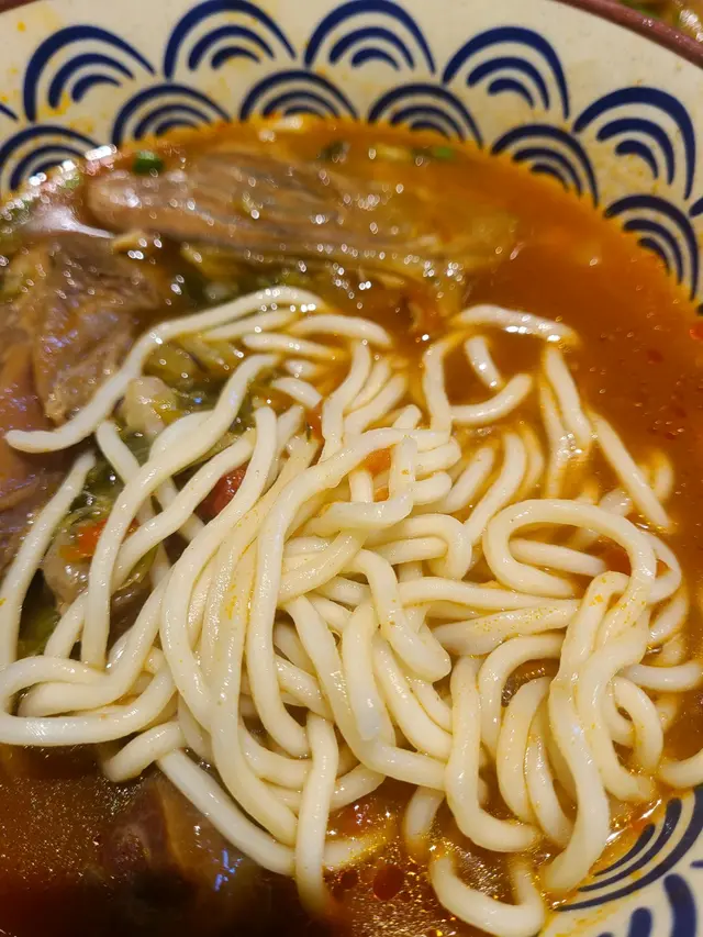 番茄牛肉牛筋麵(片切)