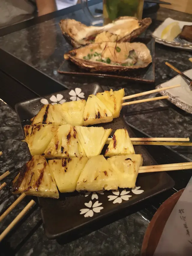 蜜糖燒菠蘿