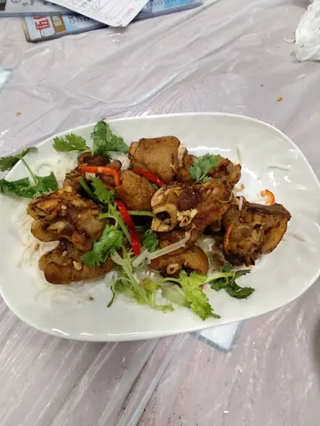 脆皮香辣猪手