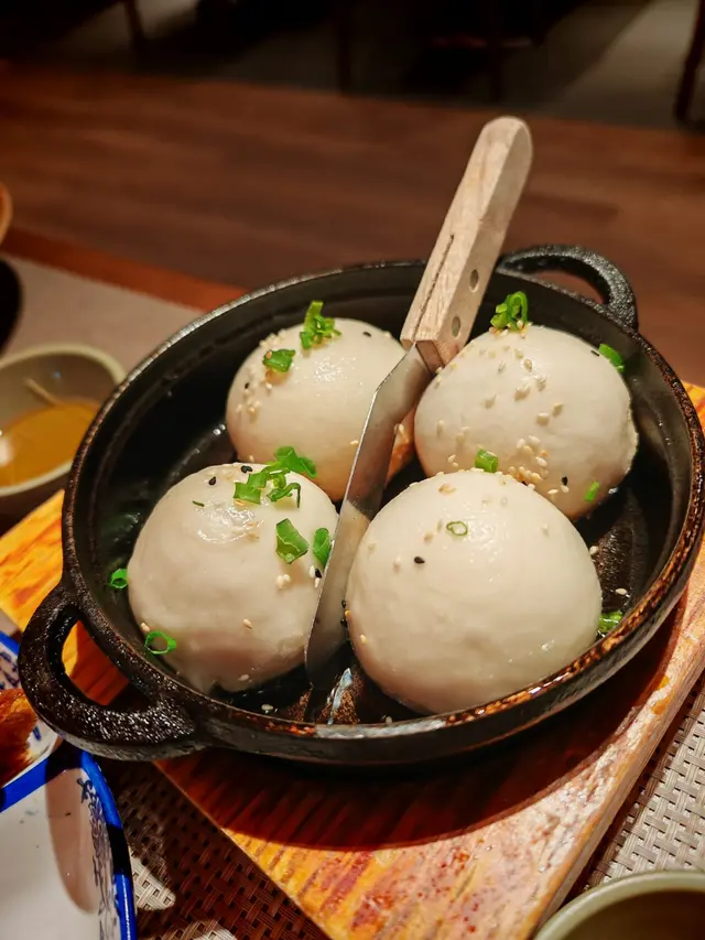 鐵板灌湯生煎包