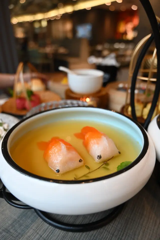 金魚戲水 (湯蝦餃)
