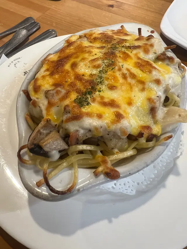 芝士雞肉闊條麵