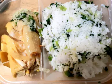 無骨海南雞飯