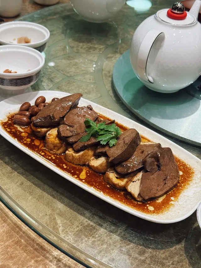 滷水鵝粉肝 