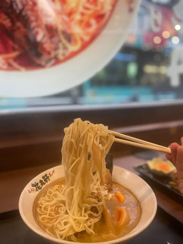 招牌原條豬軟骨拉麵&溏心蛋