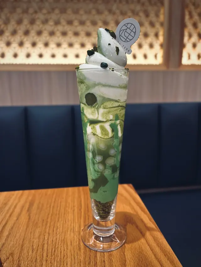 開心果奶蓋芭菲配3.5牛乳抹茶扭紋軟雪糕