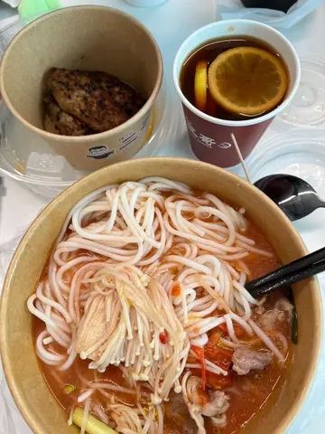 番茄汤双牛金菇米线午市套餐+App   优惠细土匪鸡翼