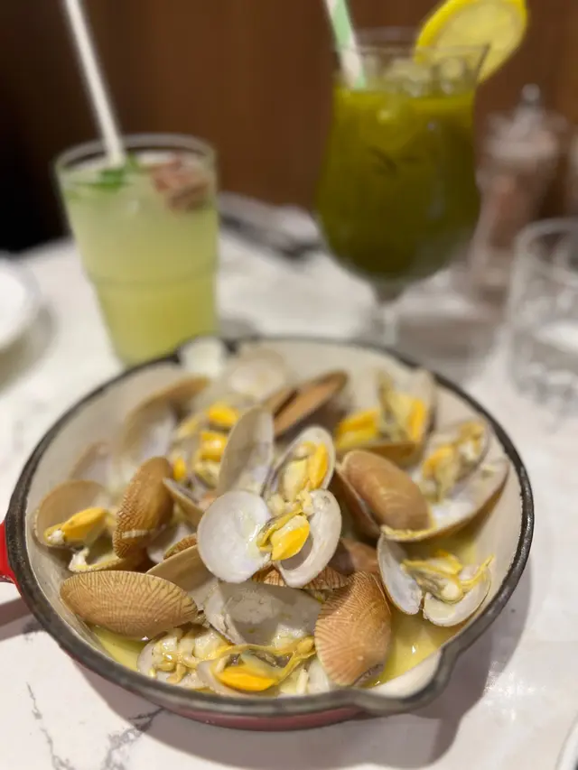 🍽️ 香蒜辣椒白酒煮蜆