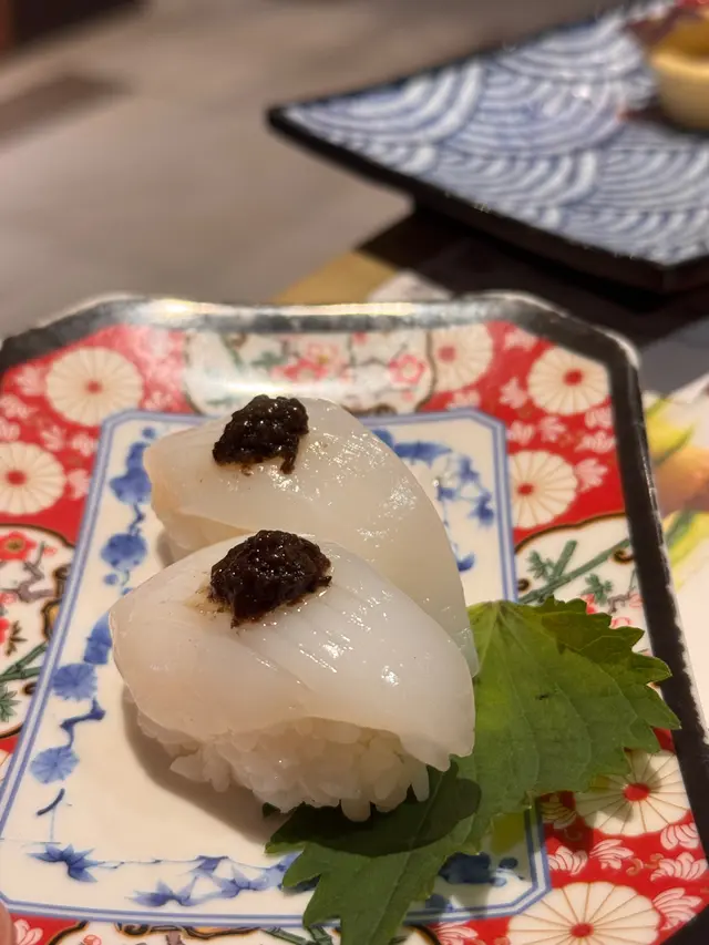 黑松露魷魚壽司