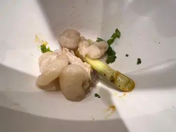 香浓麻油鸡米线(圆肉)