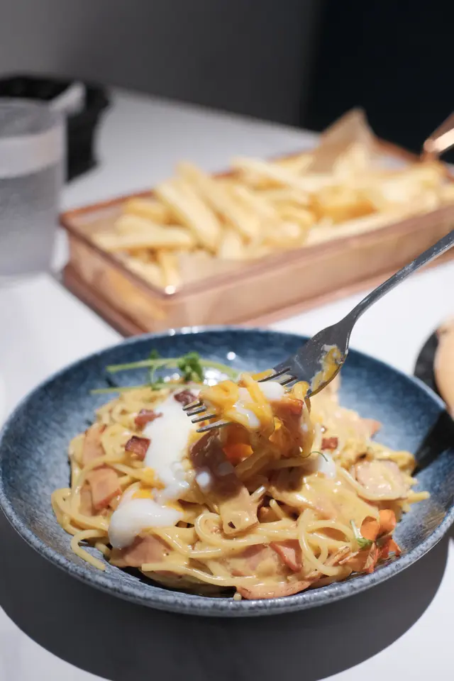 溫泉蛋卡邦尼意大利粉