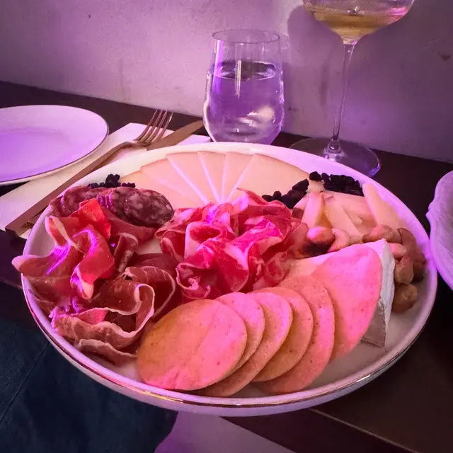 Cheese & Cured Meat Platter